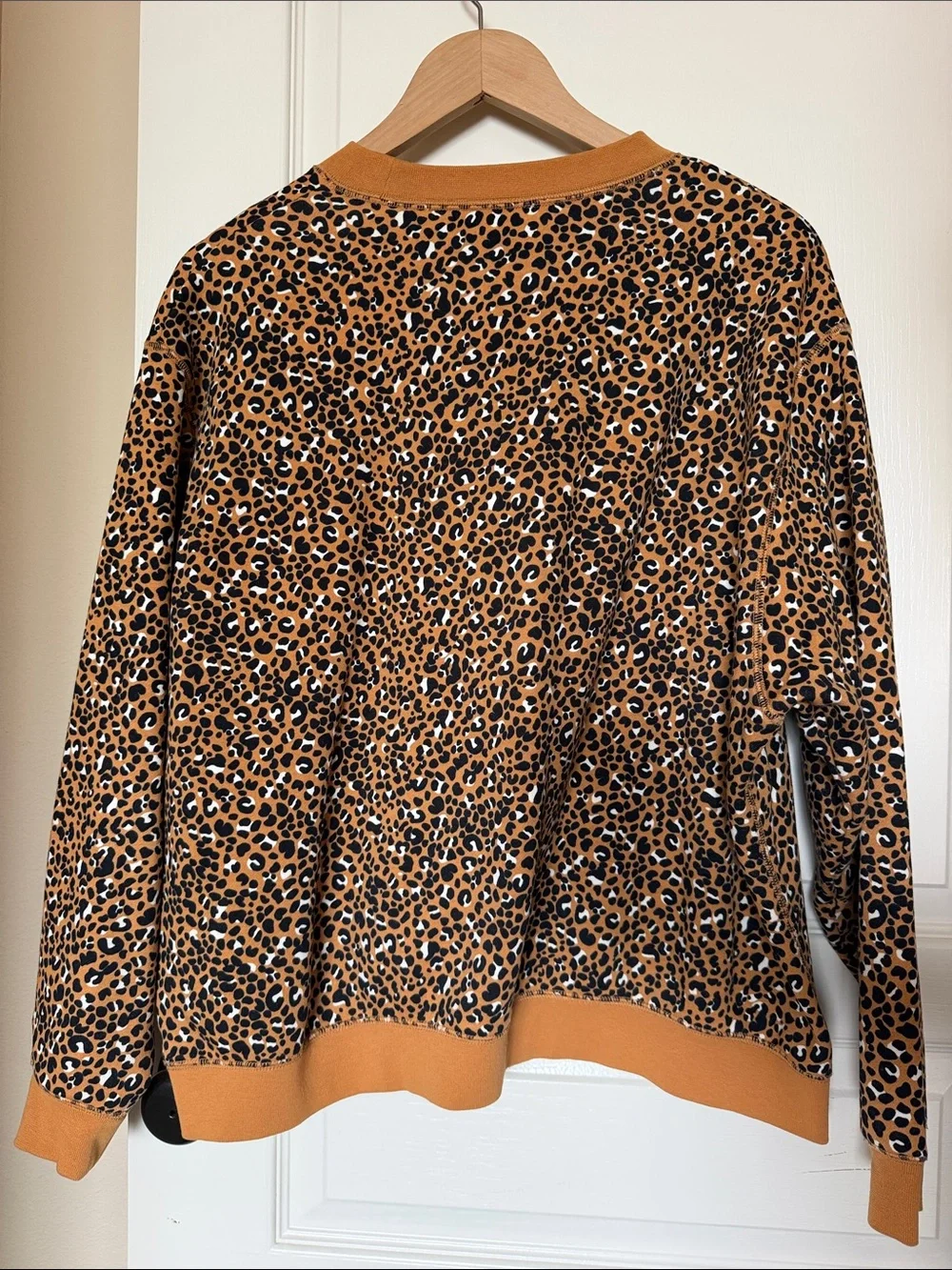 Nike Leopard Print Sweatshirt - Tan Black